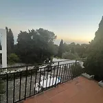 Notre Maison De *