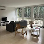 Notre Maison De *